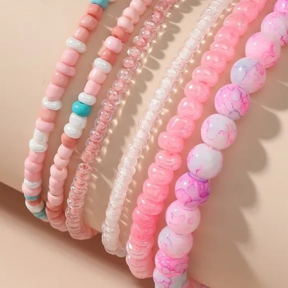 30 piece stackable beaded bracelets - Picture 3 of 4